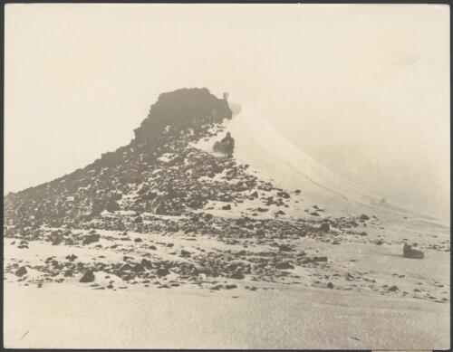 Parasitic cone Mt Cis on Erebus slopes near Cape Barne, October 1908,  [British Antarctic Expedition, 1907-1909] [picture]