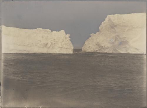 [Two icebergs, Australasian Antarctic Expedition, 1911-1914] [picture]