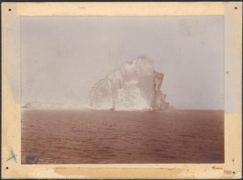[Head of a glacier, British Antarctic Expedition, 1907-1909] [picture]