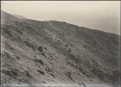 [View of a bare stony mountain side, Macquarie Island, Australasian Antarctic Expedition, 1911-1914] [picture] / Blake