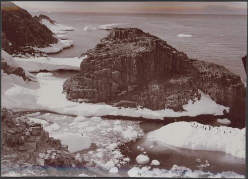 [Slate formation at Cape Hunter?, Australasian Antarctic Expedition, 1911-1914] [picture] / Hurley