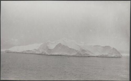 [A large ice-berg, Australasian Antarctic Expedition, 1911-1914] [picture] / Hunter