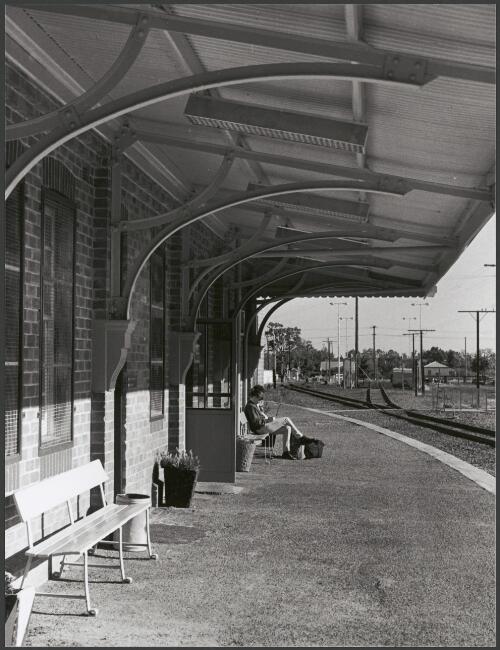 Moree Railway Station [picture] / Fiona Brand