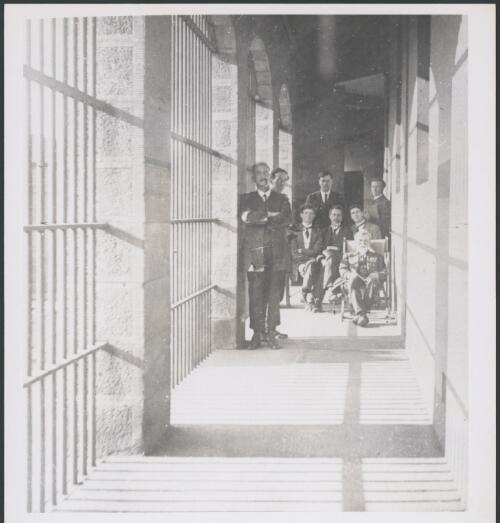 Albert Dryer, Kiely and the Irish internees in corridor at Darlinghurst Gaol, Sydney, 1918-1919 [picture]