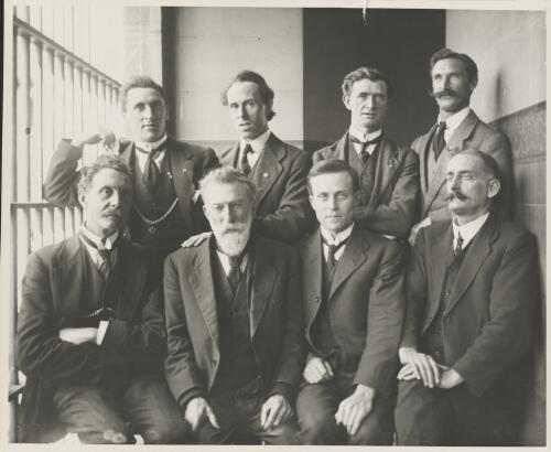 Irish internees in Darlinghurst Gaol, Sydney, ca. 1918 [picture]