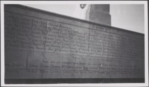 Memorial of the Irish rebellion of 1798, Waverley Cemetery, Sydney, approximately 1940, 2 / Albert Dryer
