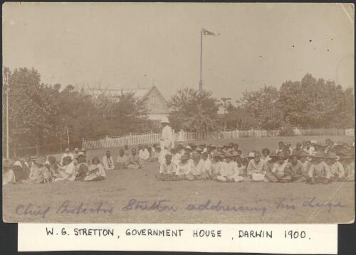 W.G. Stretton, Chief Protector of Aborigines, addressing an assembly of Aborigines, Darwin 1900 [picture]