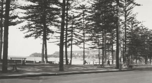 Manly, Sydney, New South Wales, 1930s [picture]
