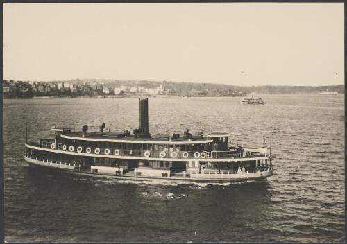Ferry Kosciusko, Sydney Harbour, ca. 1930 [picture] / E.W. Searle