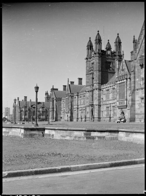 Quadrangle clock tower, University of Sydney, Camperdown, Sydney, ca. 1950, 2 [picture] / E.W. Searle