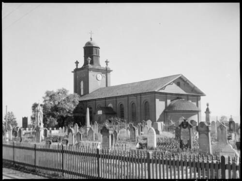 St. Matthews Anglican Church, Moses Street, Windsor, New South Wales, ca. 1935, 2 [picture] / E.W. Searle