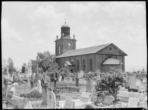 St. Matthews Anglican Church, Moses Street, Windsor, New South Wales, ca. 1935, 3 [picture] / E.W. Searle