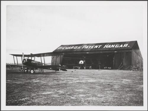 Avro 504 parked outside a Richards Patent Hanger, Australia, 1920 [picture] / E.W. Searle