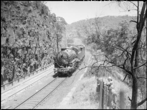 Passenger train, near Brooklyn, Hawkesbury River region, New South Wales, ca. 1935, 1 [picture] / E.W. Searle