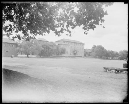 Kings School, Parramatta, New South Wales, ca. 1935 [picture] / E.W. Searle
