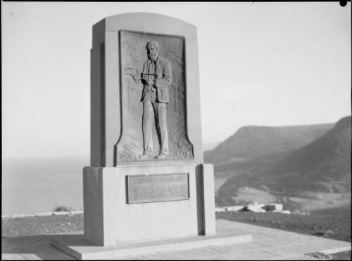 Lawrence Hargrave Memorial, Bald Hill, Stanwell Park, New South Wales, ca. 1945, 1 [picture] / E.W. Searle