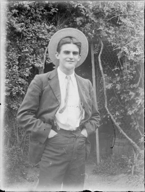Man wearing a boater hat, Australia, ca. 1900, 2 [picture]