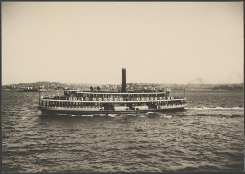 Ferry Kiandra, Sydney Harbour, ca. 1930 [picture] / E.W. Searle
