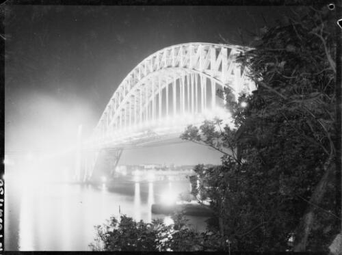 Harbour Bridge from Kirribilli, Sydney Harbour, ca. 1947 [picture] / E.W. Searle