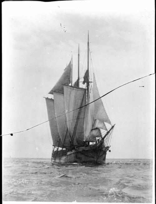 Unidentified four masted ship, ca. 1930 [picture] / E.W. Searle