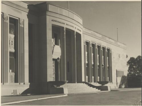 Close view of the front entrance of the Australian Institute of Anatomy building, Canberra, ca. 1949 [picture] / E.W. Searle