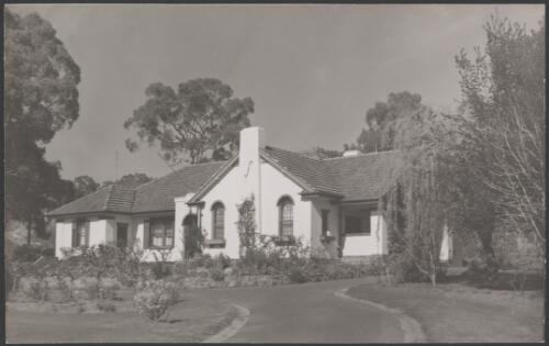 Federation style house, probably Mugga Way, Canberra, ca. 1949 [picture] / E.W. Searle
