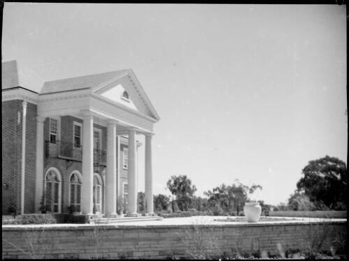 Front entrance of the Embassy of the United States of America, Canberra, ca. 1949 [picture] / E.W. Searle