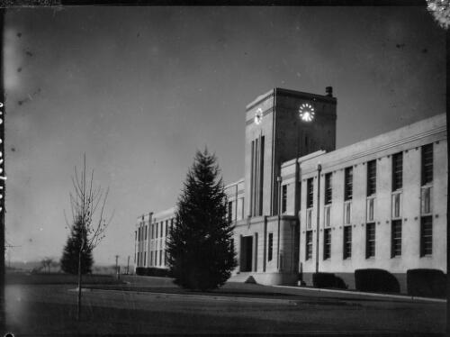 Front of the old Canberra High School, Childers Street, Canberra, ca. 1949 [picture] / E.W. Searle