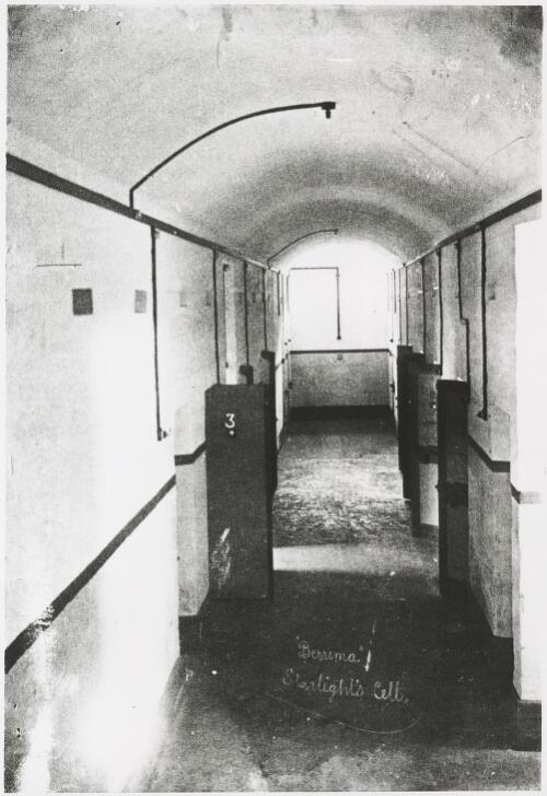 Starlight's cell, Berrima Gaol, New South Wales, ca. 1945 [picture] / E.W. Searle