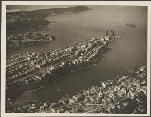 Aerial view of Cremorne Point, Sydney Harbour, ca. 1935 [picture] / E.W. Searle