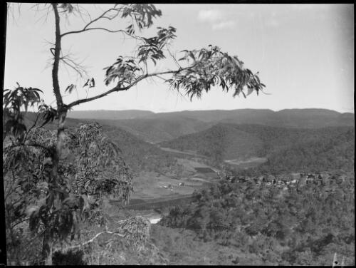 River flats, Hawkesbury River, New South Wales, ca. 1935, 1 [picture] / E.W. Searle
