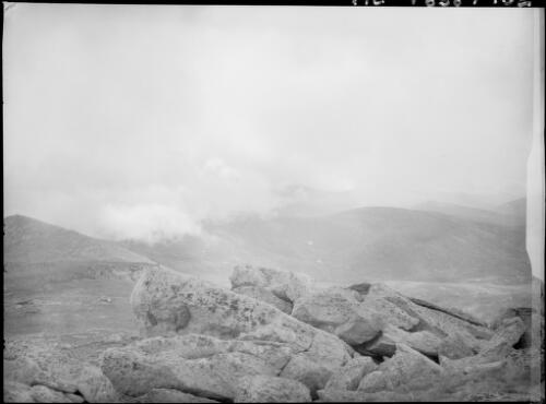 Mountain landscape, Kosciuscko [i.e. Kosciuszko] National Park, New South Wales, ca. 1949, 2 [picture] / E.W. Searle