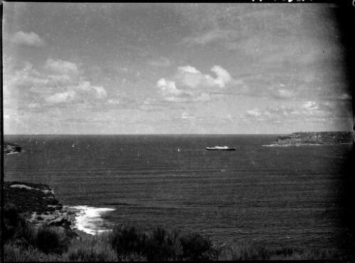 South Head viewed from North Head, Sydney Harbour, ca. 1935 [picture] / E.W. Searle