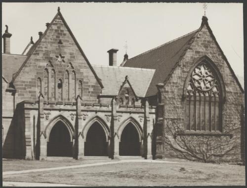 St. Paul's College, University of Sydney, Camperdown, Sydney, ca. 1935, 1 [picture] / E.W. Searle
