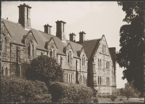 St. Paul's College, University of Sydney, Camperdown, Sydney, ca. 1935, 2 [picture] / E.W. Searle