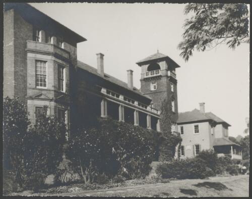 Women's College, University of Sydney, Camperdown, Sydney, ca. 1935, 3 [picture] / E.W. Searle