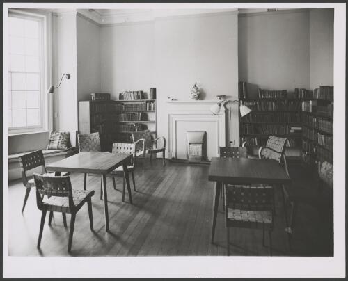 Interior view of a small library, University of Sydney, Camperdown, Sydney, ca. 1935, 3 [picture] / E.W. Searle