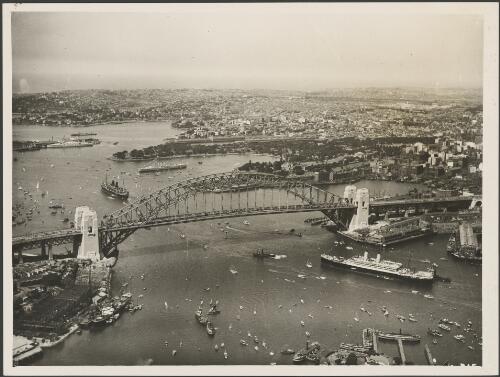 Western aerial view of the bridge opening ceremony, Sydney Harbour Bridge, 1932 [picture] / E.W. Searle