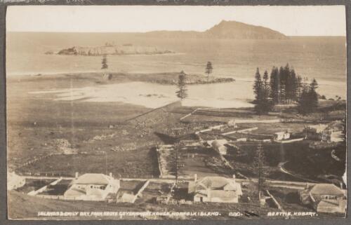 Islands & Emily Bay, from above Government House, Norfolk Island [picture]