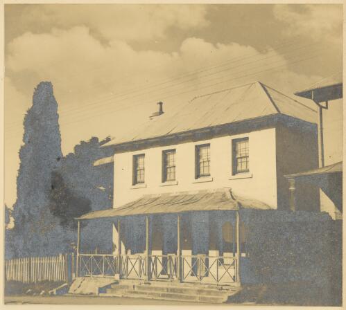 286 Queen Street, Campbelltown, New South Wales [picture] / E.W. Searle