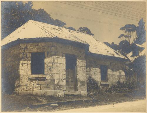Old stone house, New South Wales [picture] / E.W. Searle