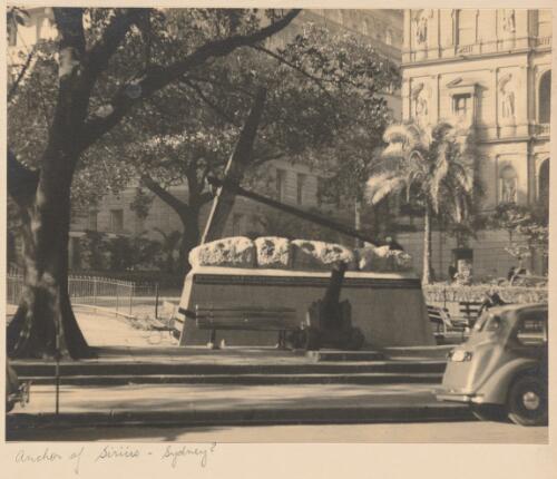 Anchor and cannon from HMS Sirius, Macquarie Place, Sydney, ca. 1935, 3 [picture] / E.W. Searle