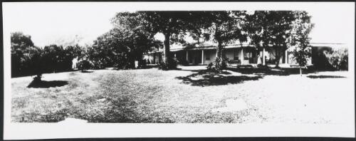 Coolangatta homestead with garden, Berry, New South Wales, ca. 1919, 3 [picture]