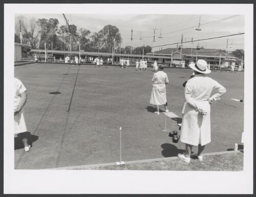 Bowling Club. Welsford Street, Shepparton. 1994 [picture] / photography by Raymond de Berquelle