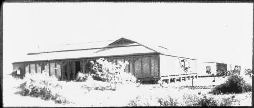 Unidentified house [1] [picture] : Fred McKay Cape York Peninsula and West Queensland Patrol 1938-1940 / [Fred McKay]