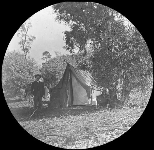 Tom Hogan's camp, Yudnamutana, South Australia, August 1910 [transparency] : lantern slide used by Rev. F.H. Paterson, north South Australia / [John Flynn?]