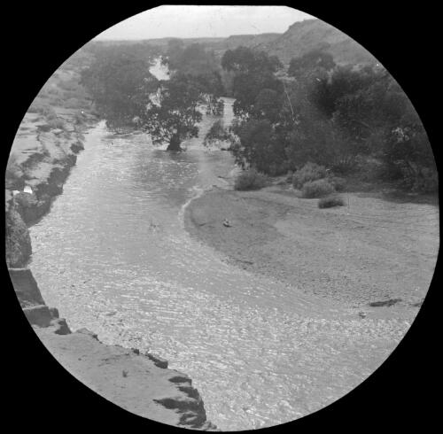 Mirra Creek, Callanna, South Australia, March 1910 [2] [transparency] : lantern slide used by Rev. F.H. Paterson, north South Australia / [John Flynn?]