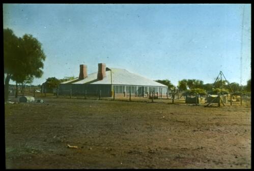 Dwelling at Oodnadatta, [3] [transparency] : a lantern slide used in lectures on all Australian Inland Mission activities, 1940- / [John Flynn?]