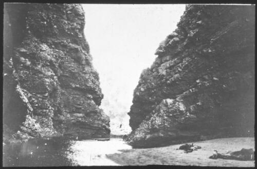 Simpson's Gap, near Alice Springs, Northern Territory, [2] [transparency] : scene of mid-north used by Rev. F.H. Patterson on Stuart Patrol 1930+