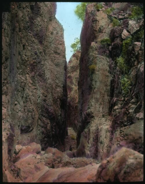 View of Standley Chasm, Alice Springs [transparency] : a lantern slide used in lectures on all Australian Inland Mission activities / [John Flynn?]